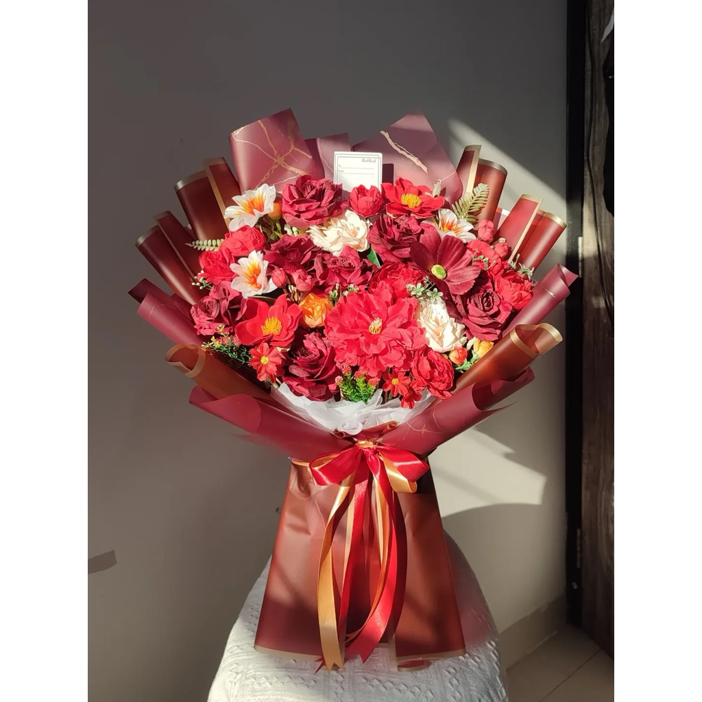 Buket Bunga Artifisial Merah