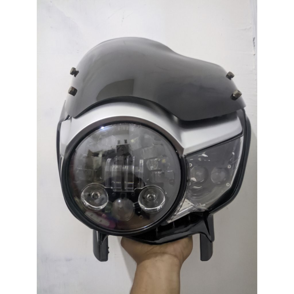 Lampu tiger pece daymaker