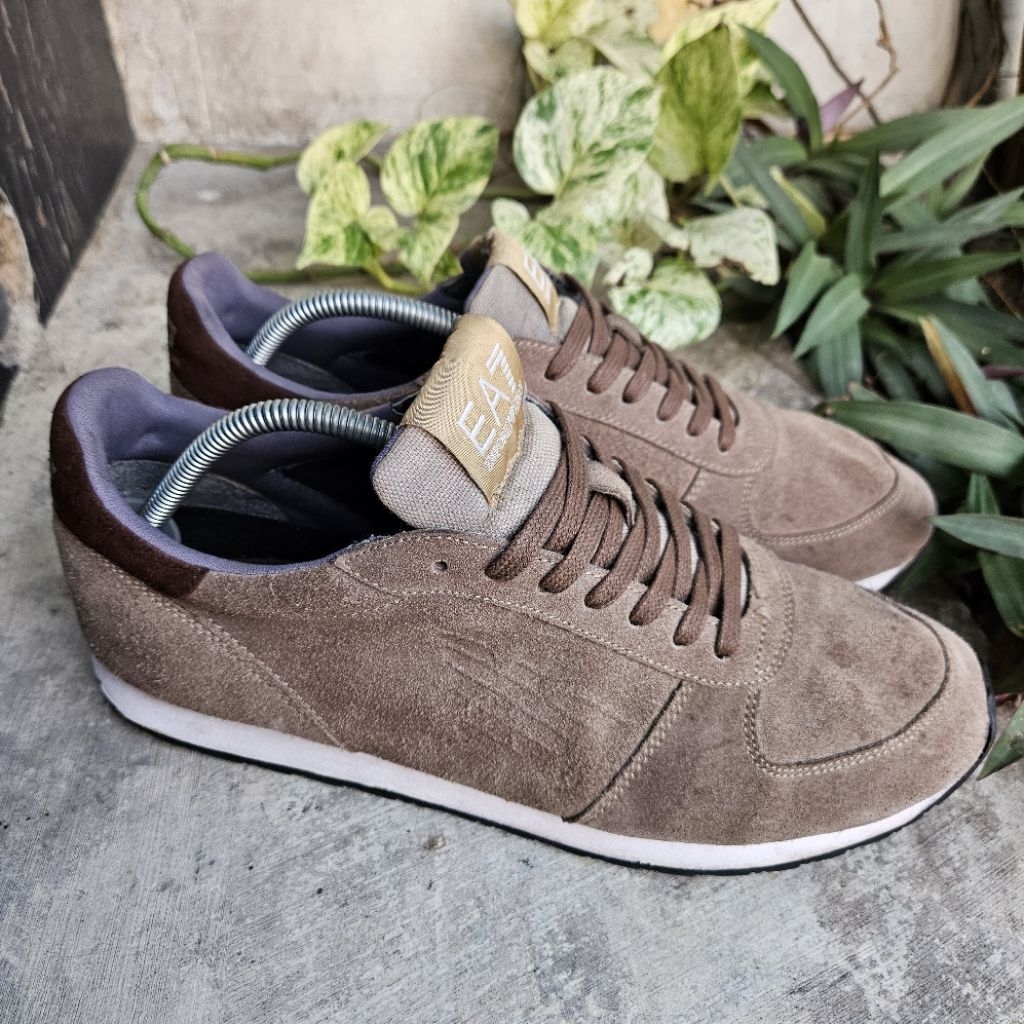 sepatu sneakers second Emporio Armani size 43(27,7cm)
