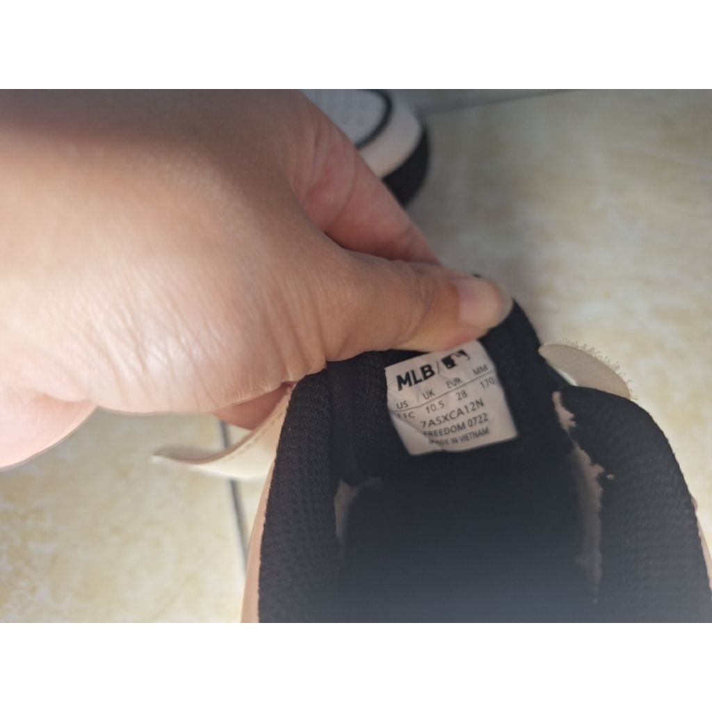 sepatu mlb anak second