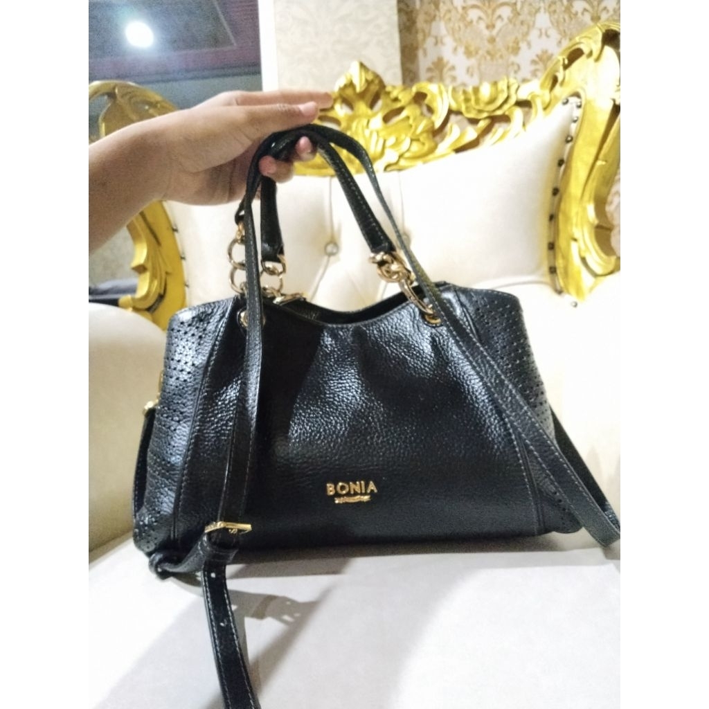 Tas BONIA bekas pemakaian, second seken preloved