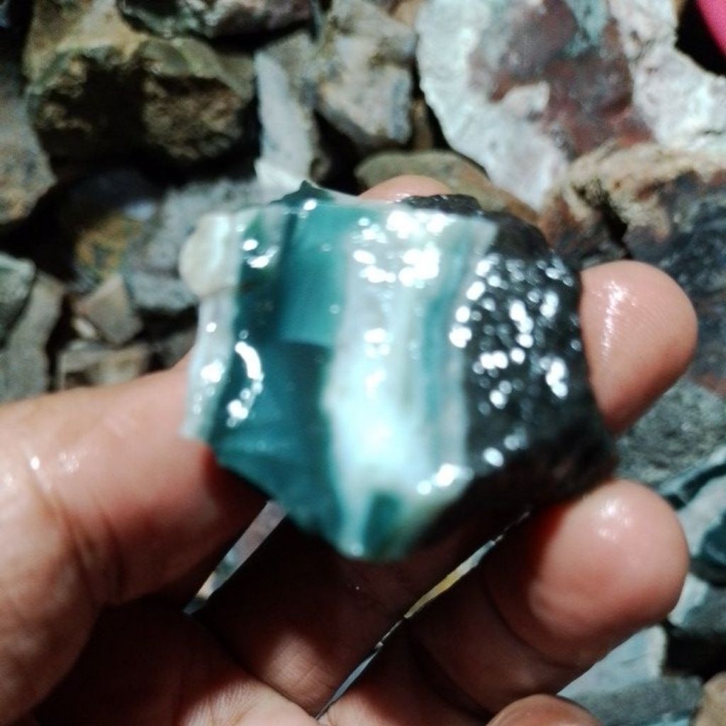 Batu Garut Bahan Akik