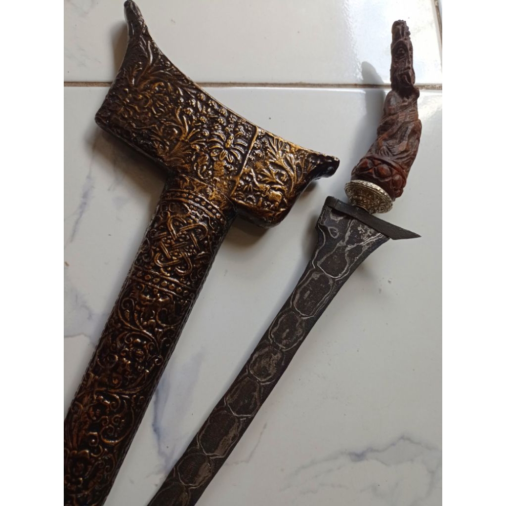 keris Melayu gagang tanduk kerbau