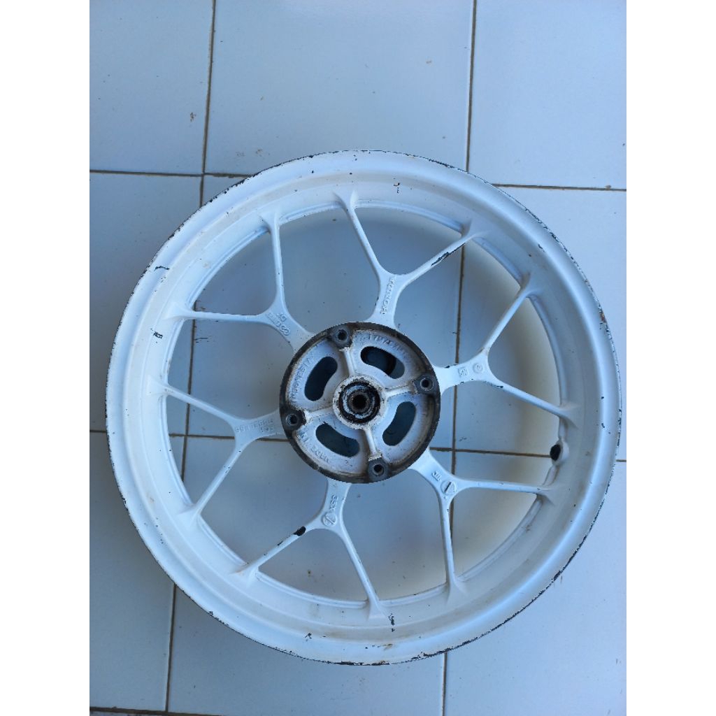velg belakang honda supra gtr copotan