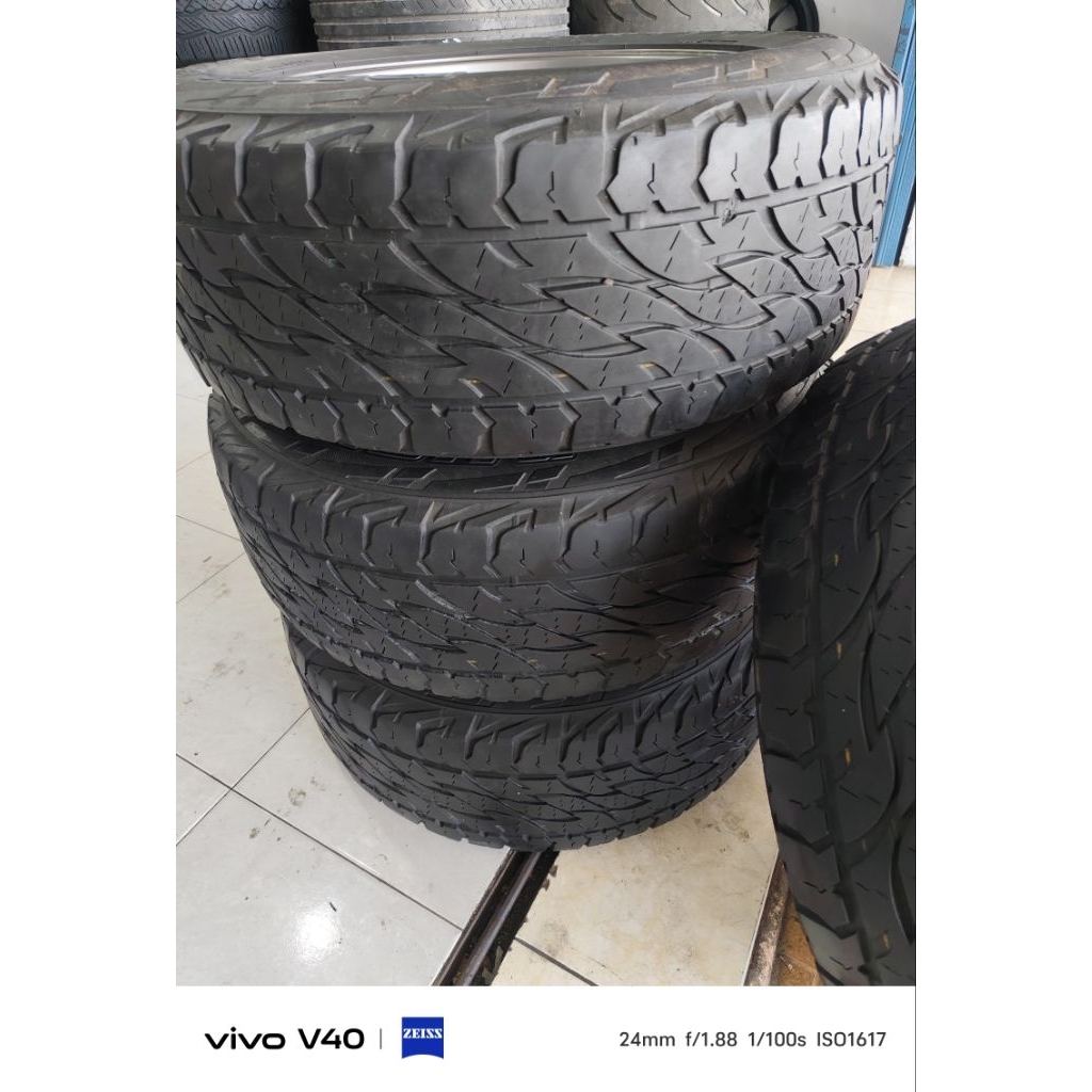 265/60 R18 Bridgestone dueler at tahun muda 2024