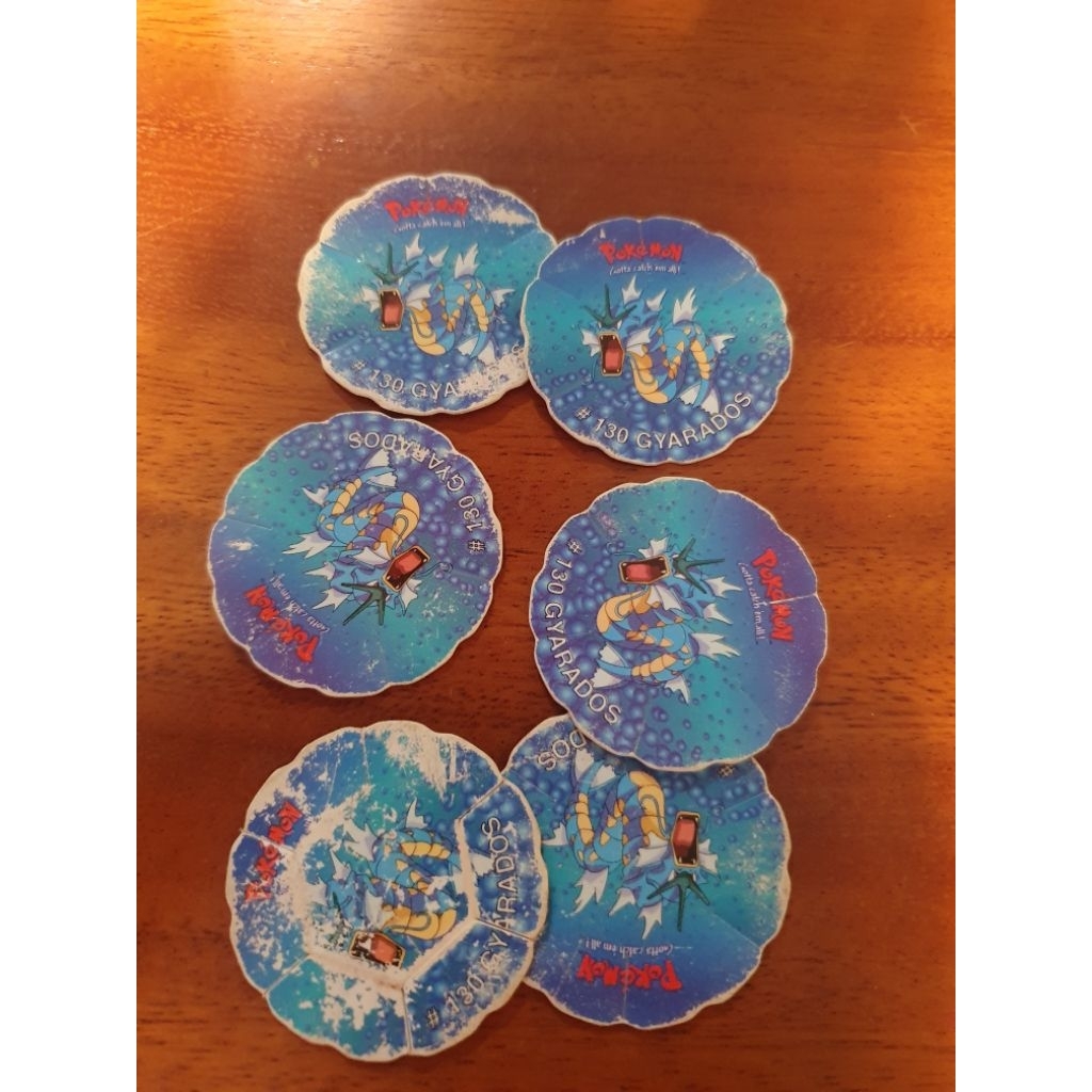 Tazos Smash Pokemon Gyarados