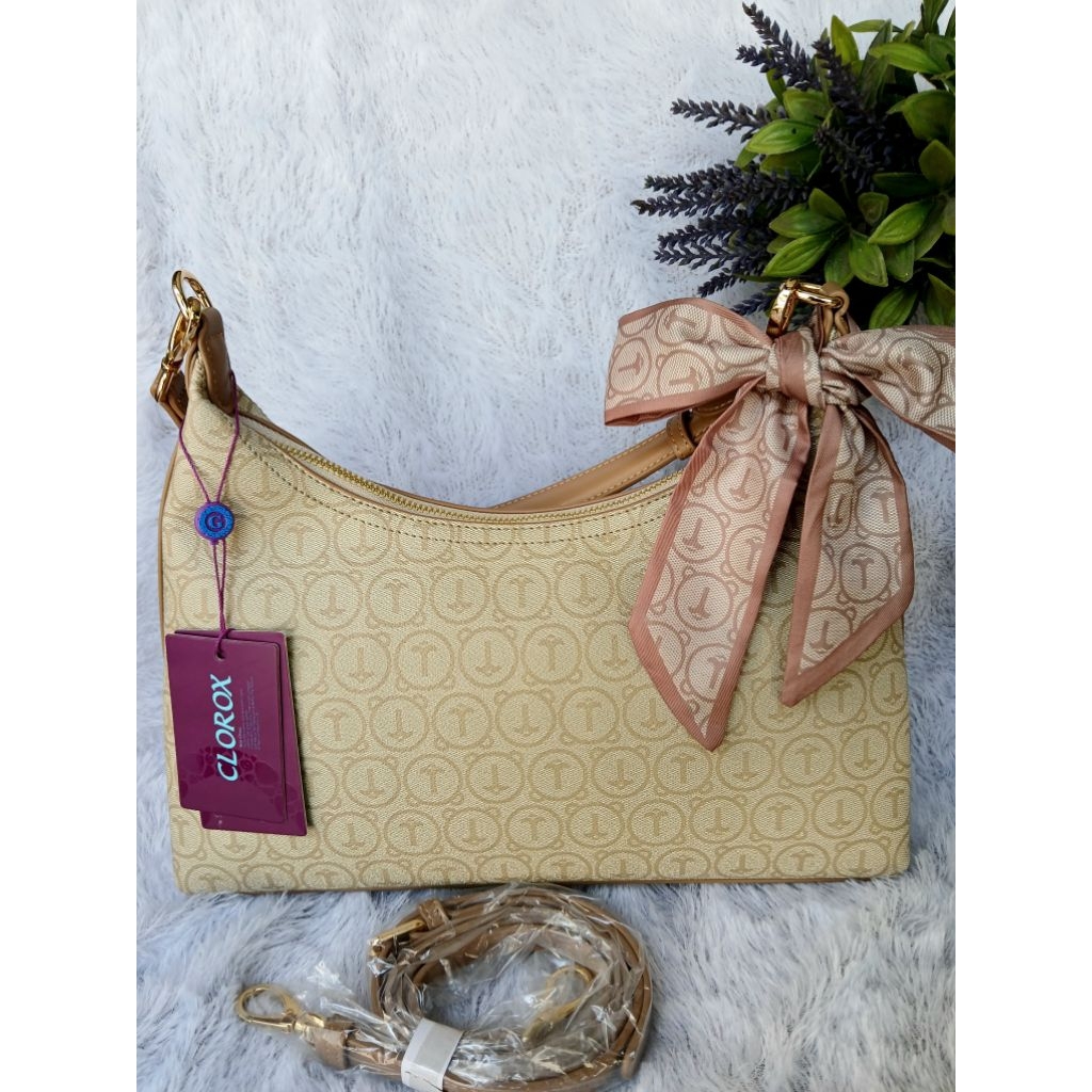 NEW  Tas Premium Limitid Clorox by Madelyn Bag