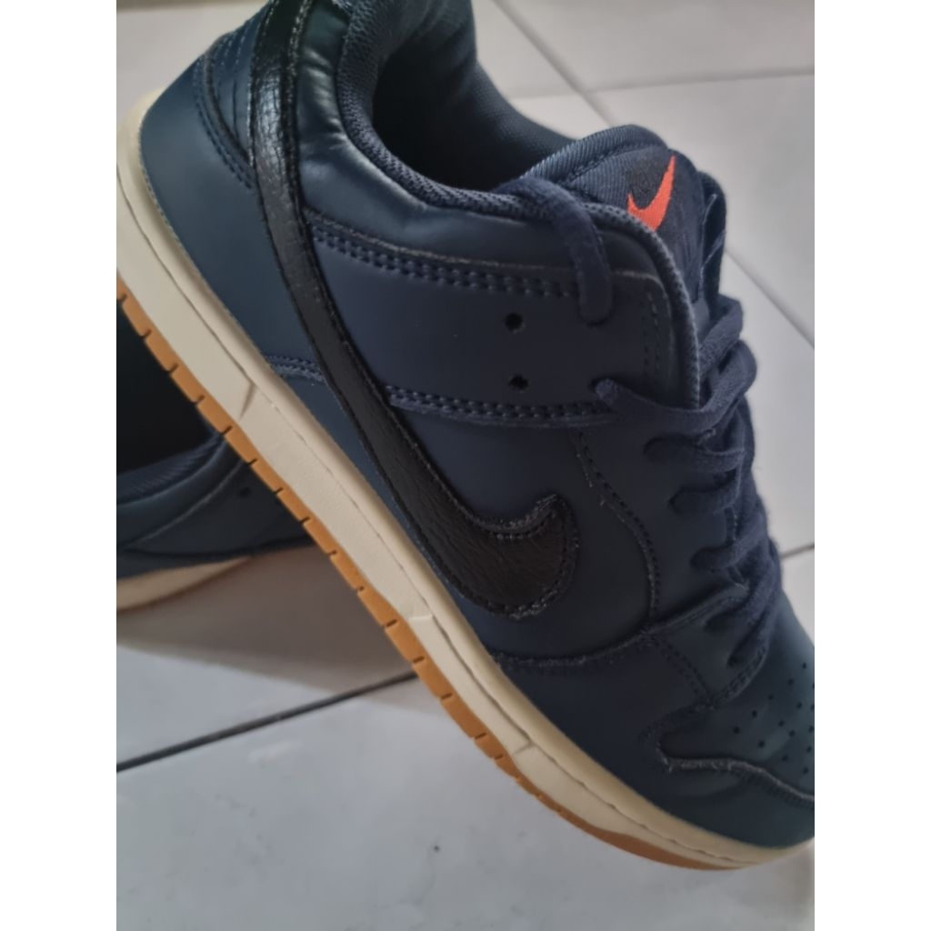 NIKE SB DUNK LOW "NAVY GUM"