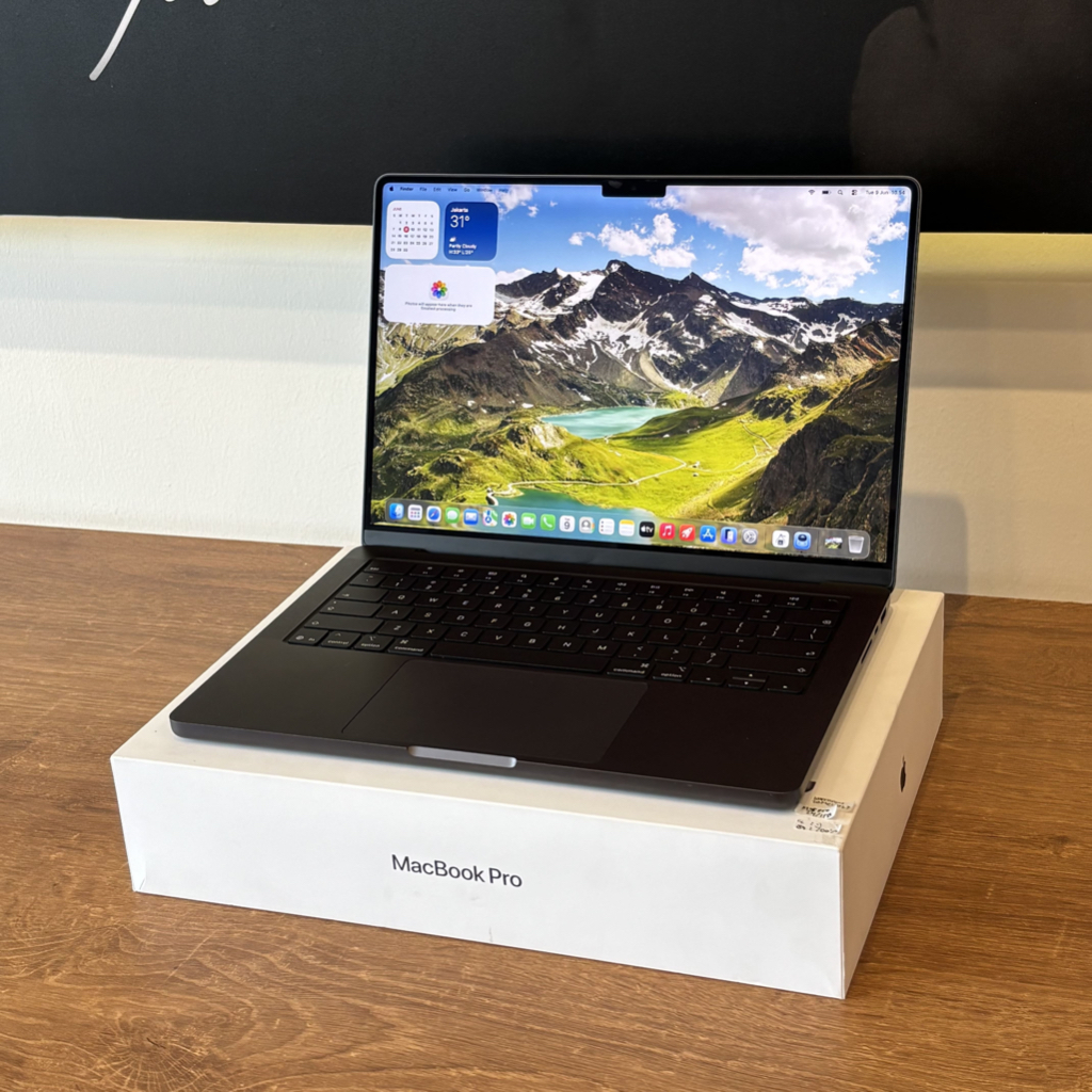 MacBook Pro M5 Pro 2026 14 inch | RAM 24 GB | SSD 1 TB | Second