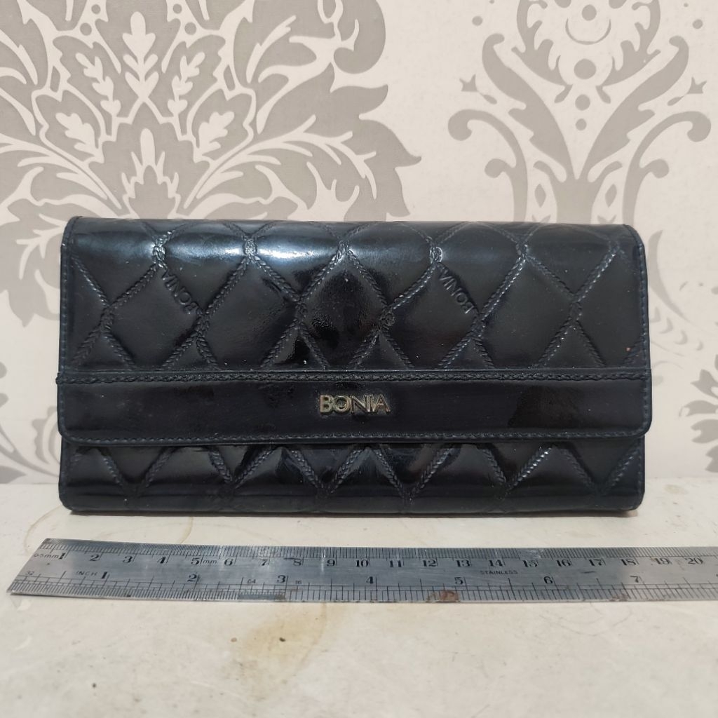 Dompet wanita Bonia preloved