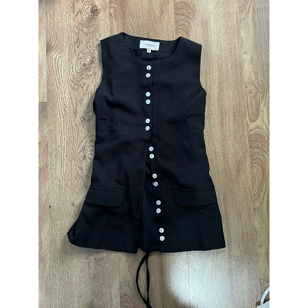 (PRELOVED) ANAIN VIDA TOP