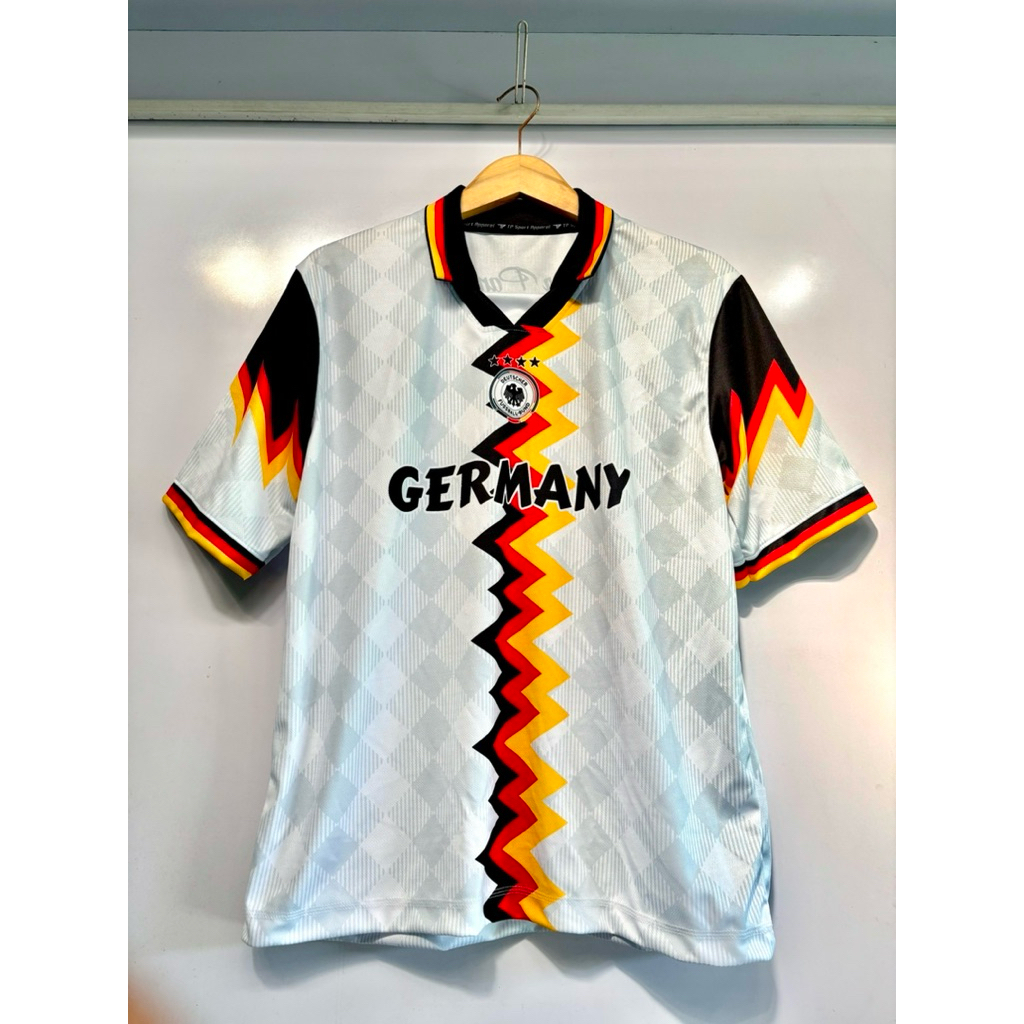Jersey Fantasy World Cup Oversize Tee - Retro Football Shirt Premium - Germany