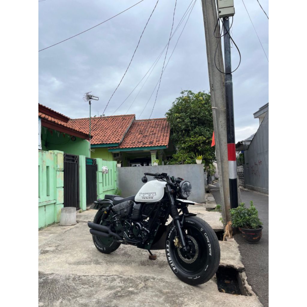 Bobber Benelli Patagonian Eagle basic Byson 150cc tahun 2015
