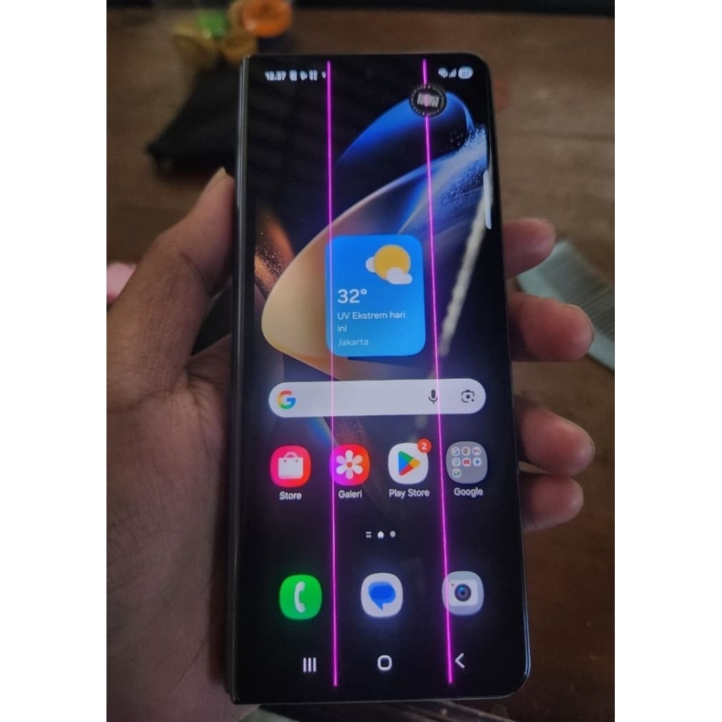 lcd samsung z fold 4 minus garis