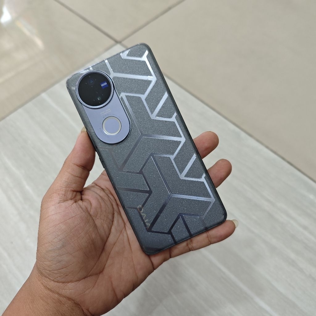 vivo v50 5g resmi ram 12/256 gb second