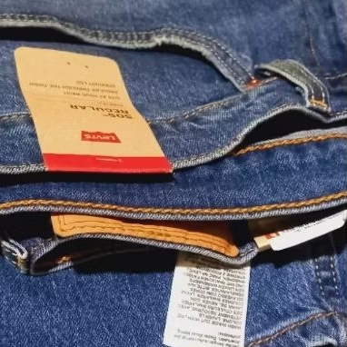 Levis size 32-34 original bnib