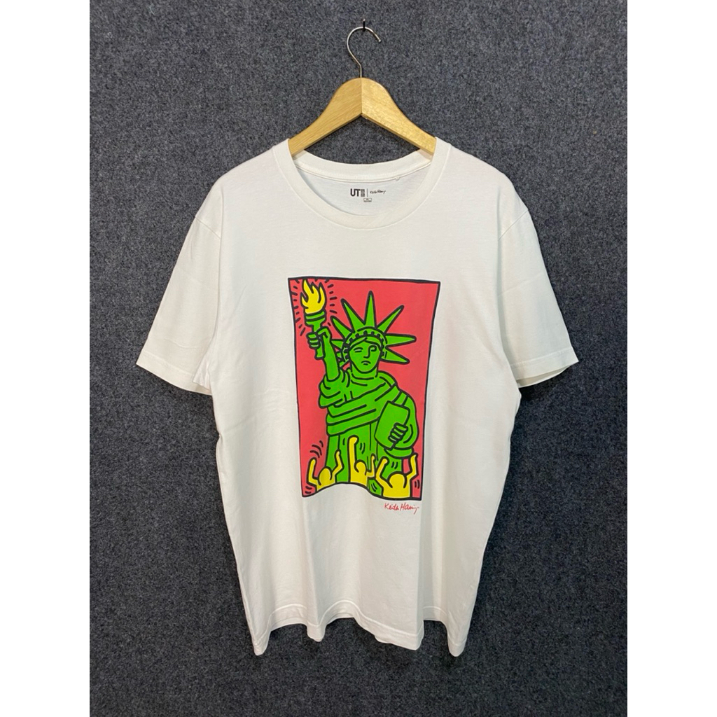 kaos uniqlo x keith haring