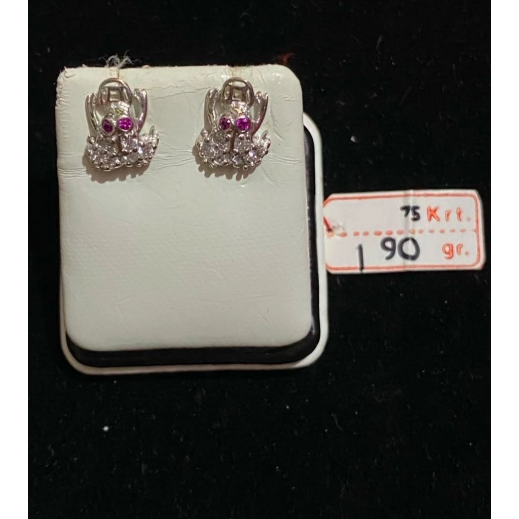 Anting emas 75 katak