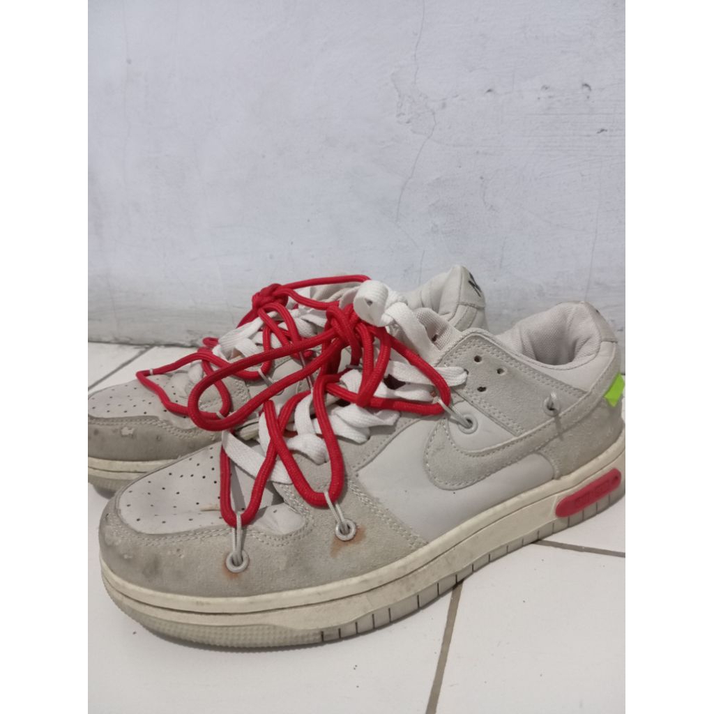Nike SB Low Dunk off-White Second