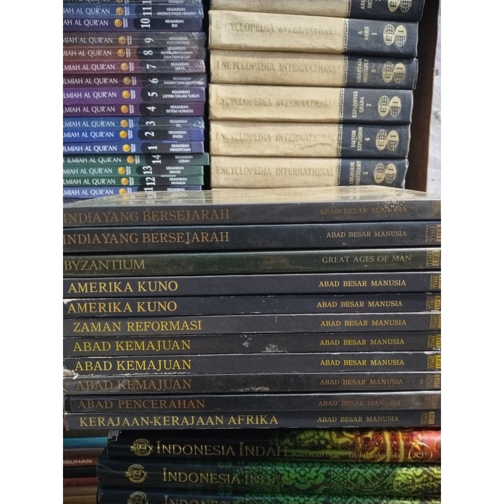 PUSTAKA TIME LIFE ABAD BESAR MANUSIA