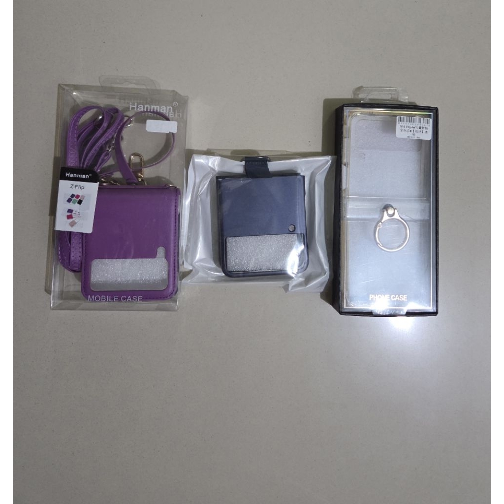 Samsung Galaxy Z Flip 4 casing (preloved)