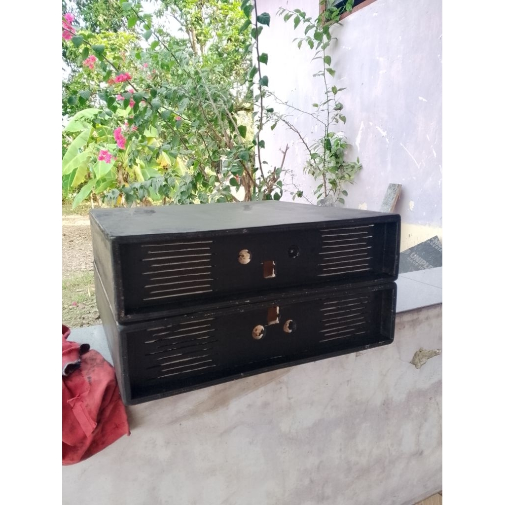 Box Power Model CA10 bahan triplek 12mm