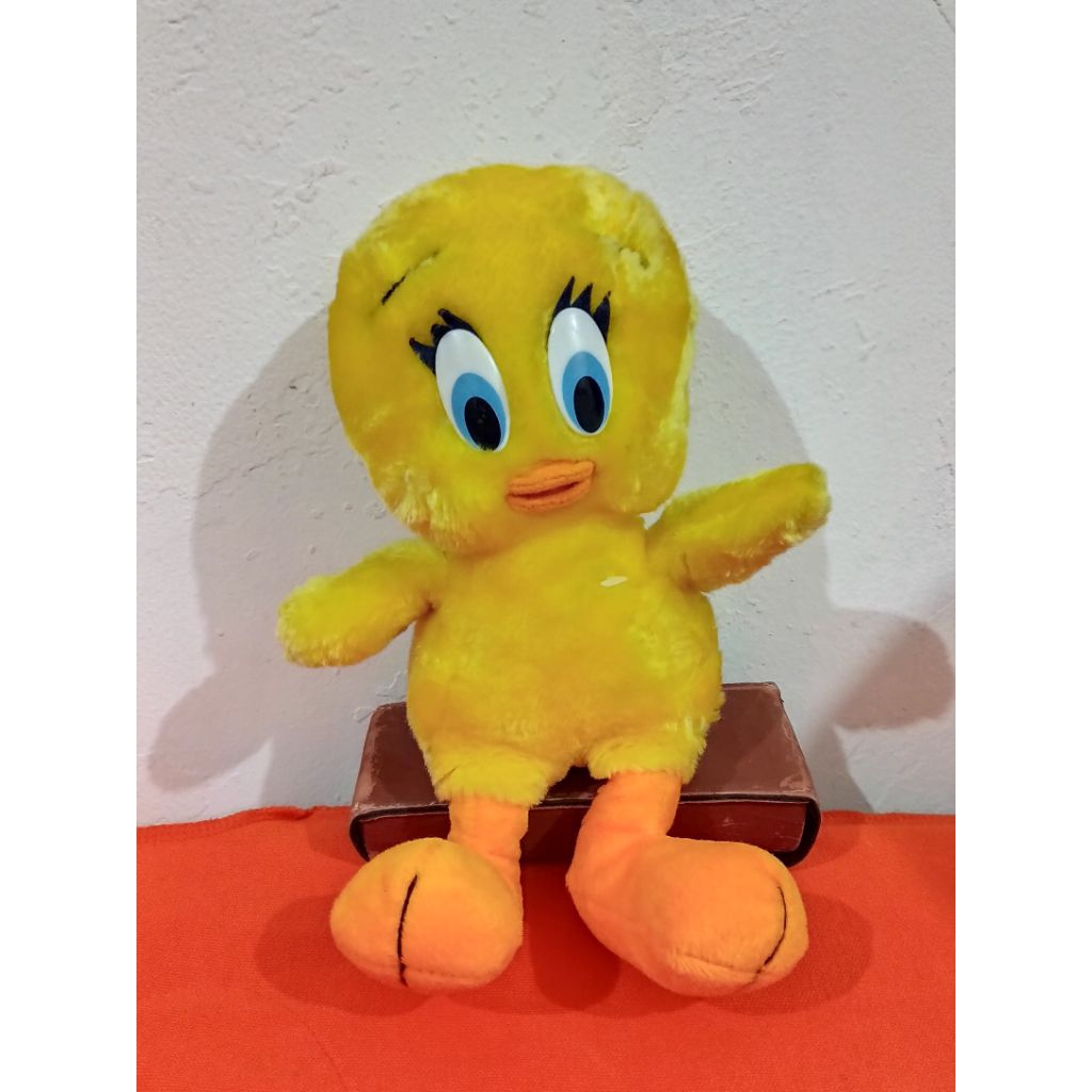 boneka tweety