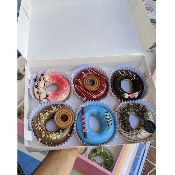 Donat Glaze Bandung Donat Premium Fresh Homemade Empuk Lembut Cocok untuk Camilan