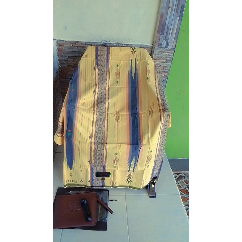 SARUNG BHS ROYAL STT GOLD