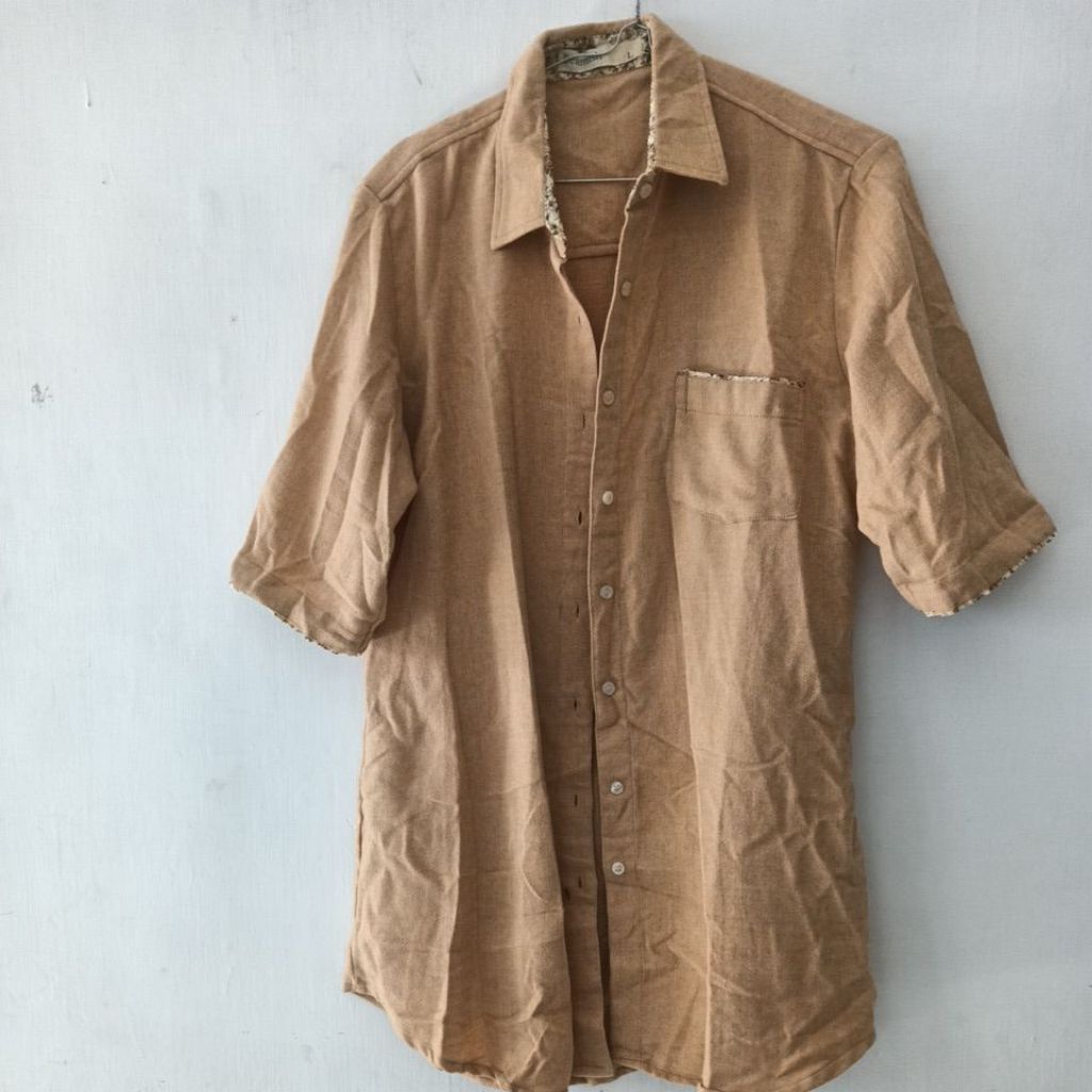 Preloved- Kemeja Beamish Orange