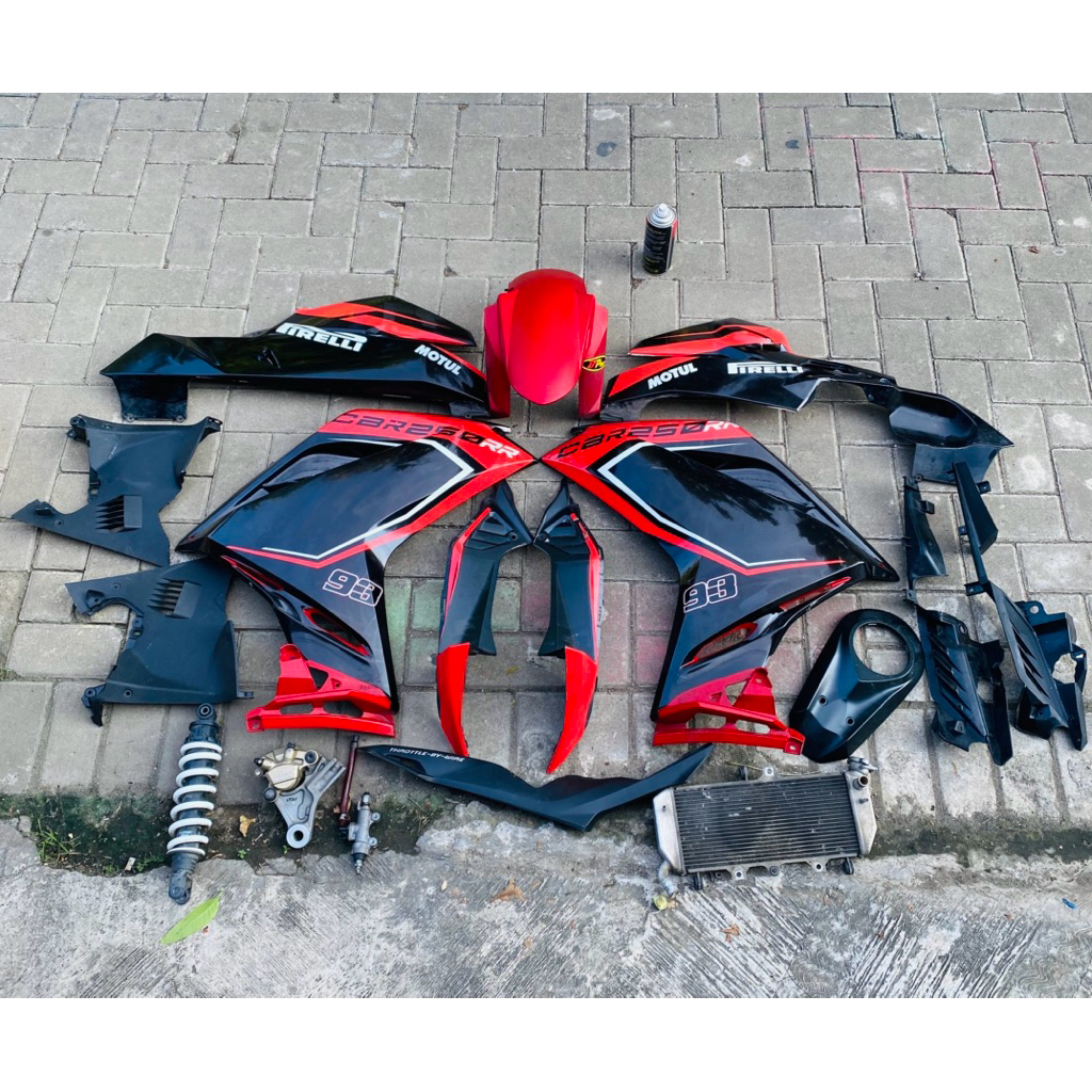 BODY FAIRING SET CBR 250RR
