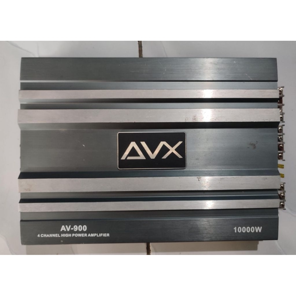 Power Amplifier AVX AV900 4 Channel 10000 Watt