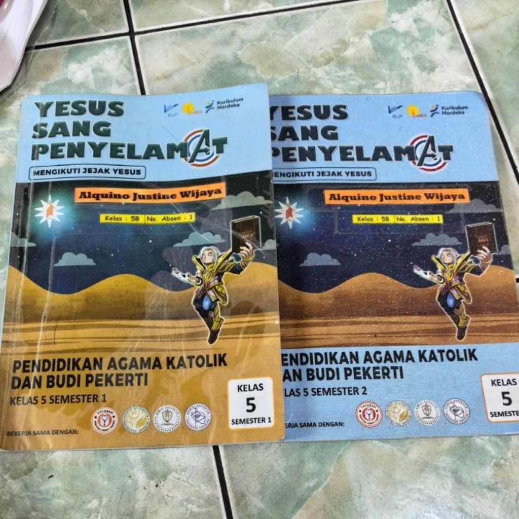 Yesus Sang Penyelamat Kelas 5 Semester 1 dan 2