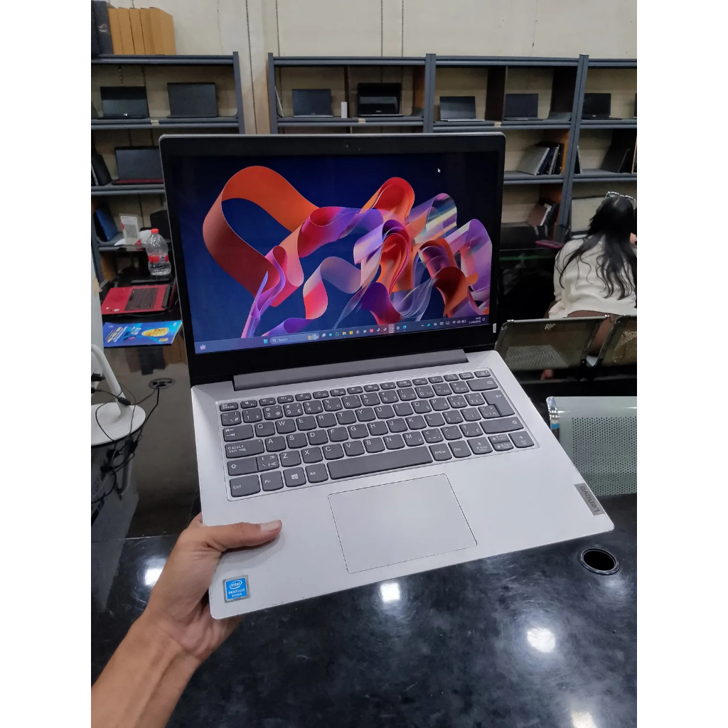 Lenovo Ideapad 1 14IGL05 Intel Pentium Silver Ram 4Gb Ssd 128Gb SCU24124