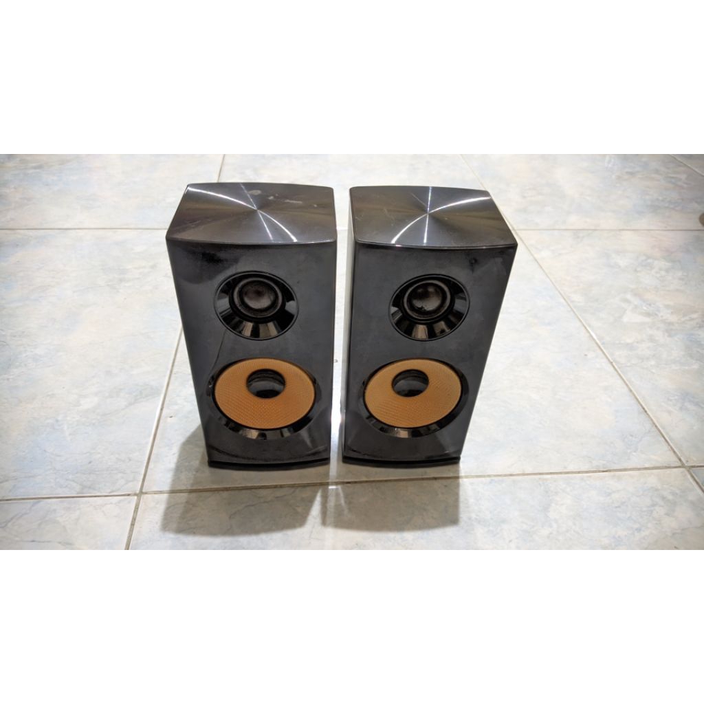 speaker surround LG