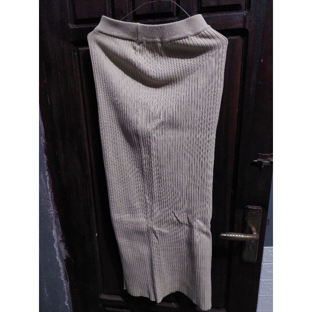 Rok knit bahan tebel rajut /PL