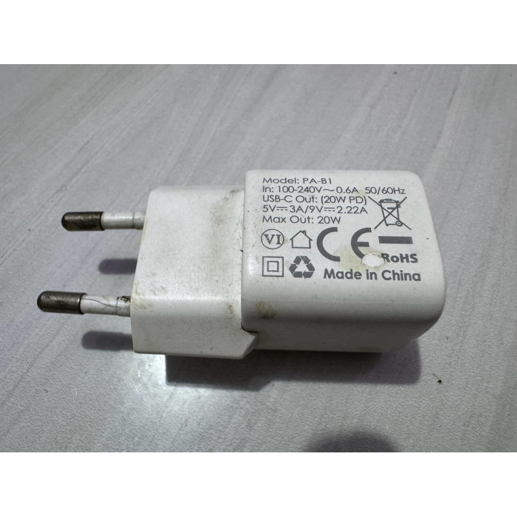 kepala charger aukey second
