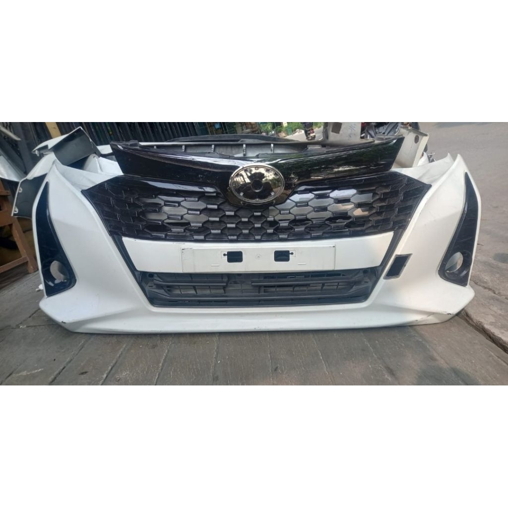bemper calya 2020 original lengkap