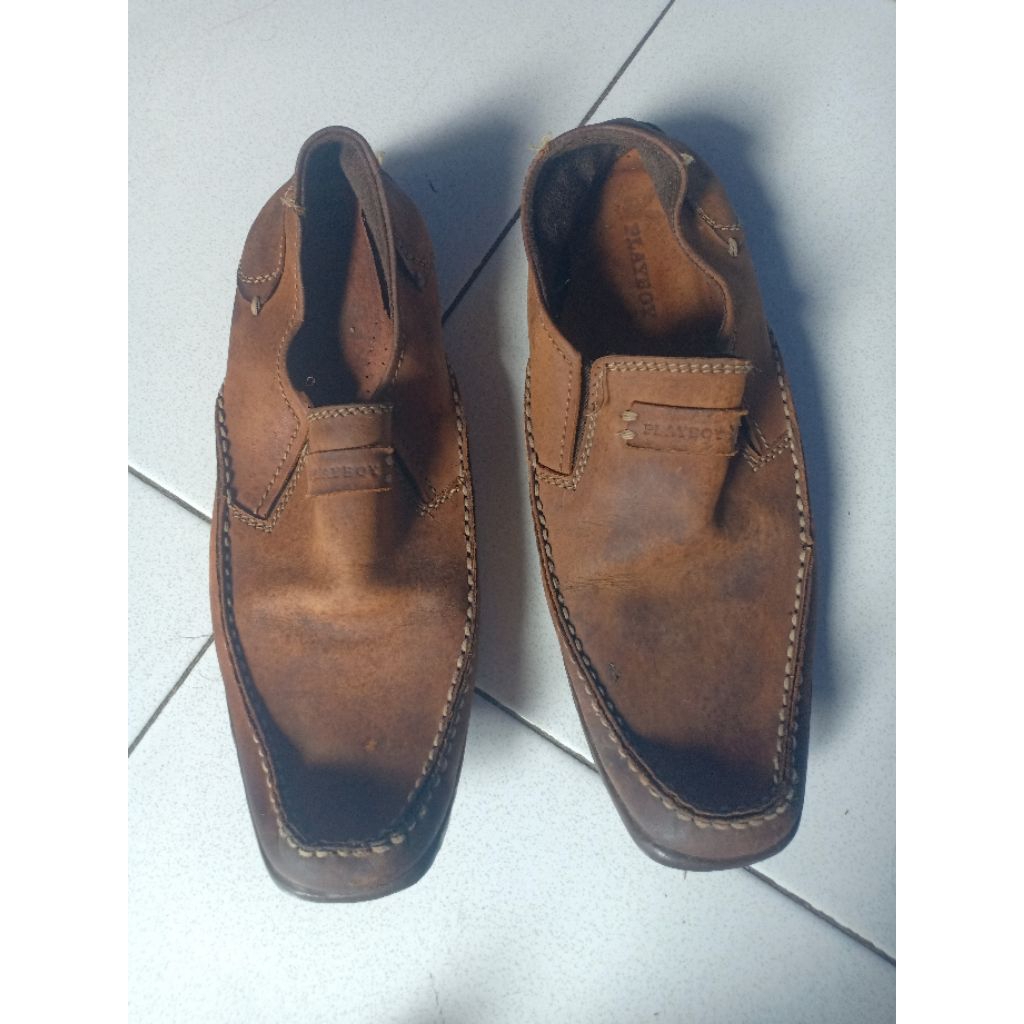 Preloved Sepatu Slip On Pria Playboy Original