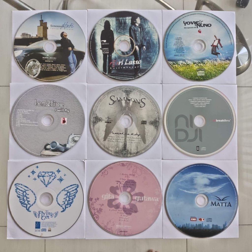Borongan 9 CD indonesia (hanya disc)
