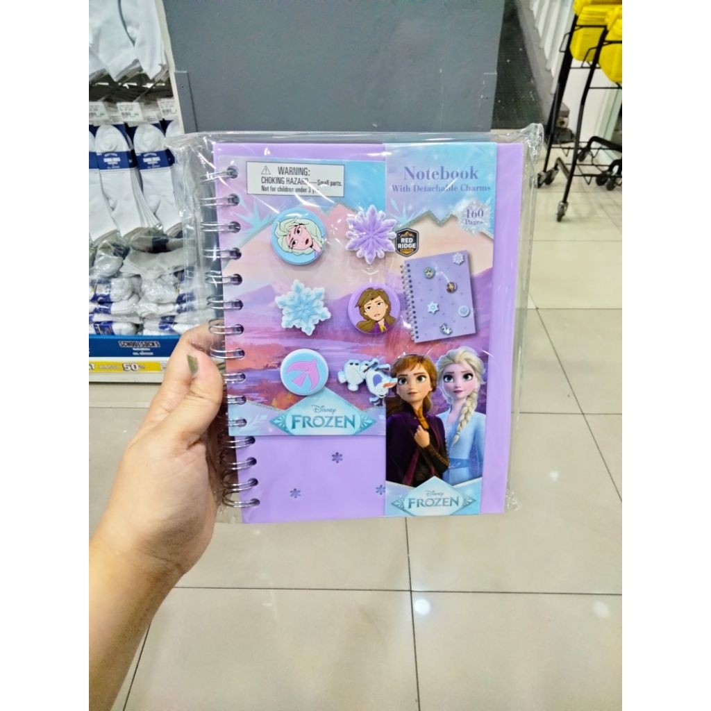 ‼️MR DIY X FROZEN‼️ DISNEY NOTEBOOK & CHARM 20*3CM