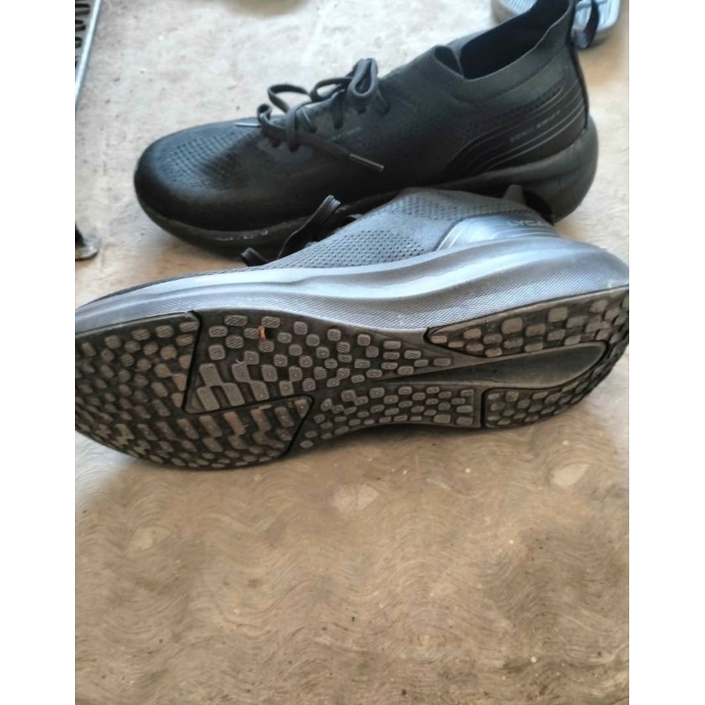 Sepatu Lycan Swift Sonic Preloved