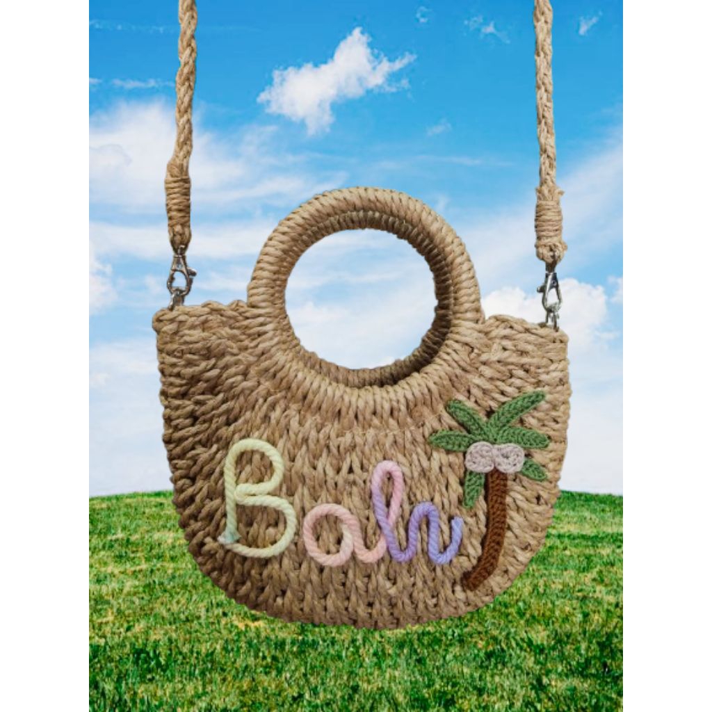 Tas slempang straw Bali