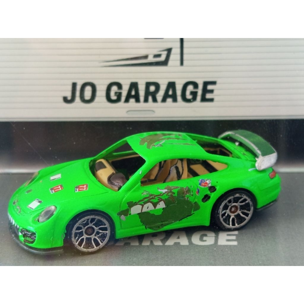 Hotwheels Porsche 911 GT2 Custom