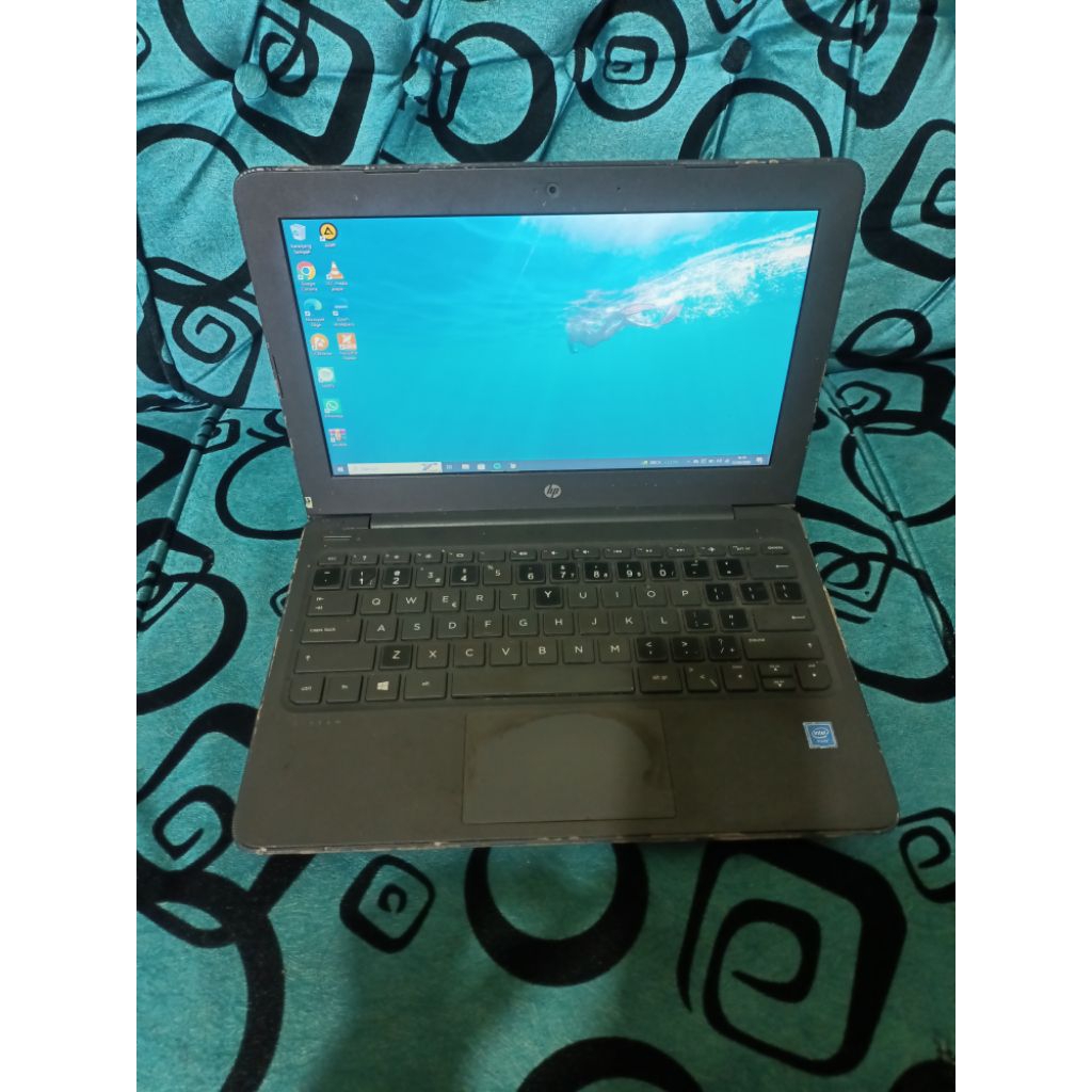 Notebook HP Stream 11 G5 Intel Celeron N4100 4GB Ram 128gb Ssd Second Bergaransi