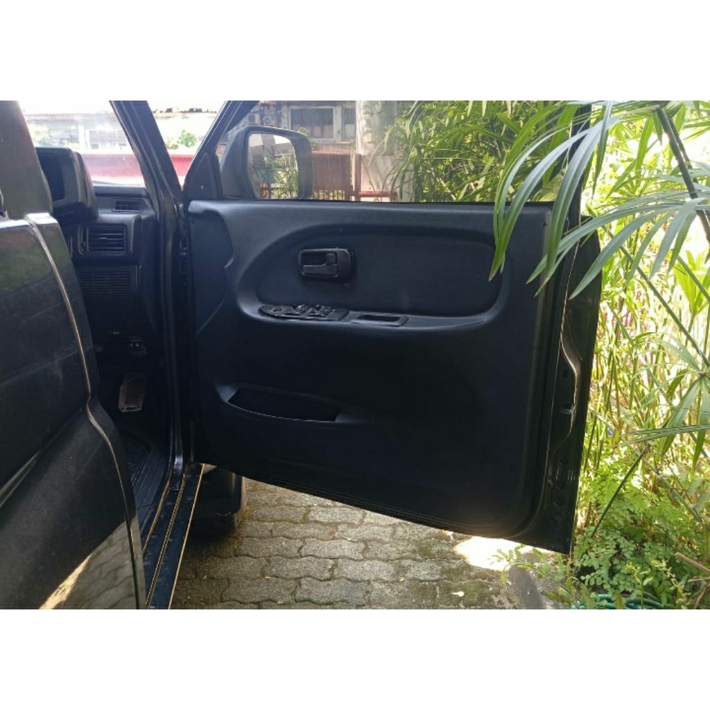 dortrim pintu mobil panther tahun 97 4 pintu