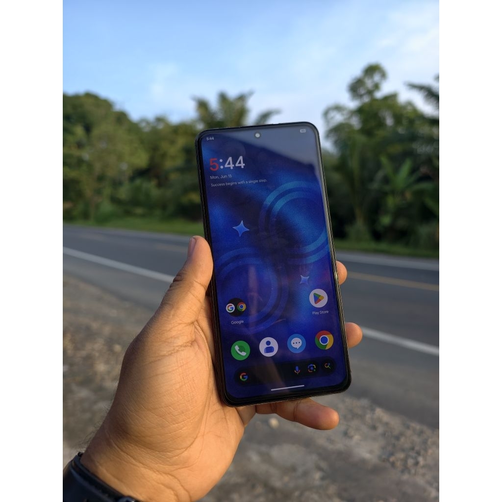 POCO F4 8/256 UBL + Custom Rom