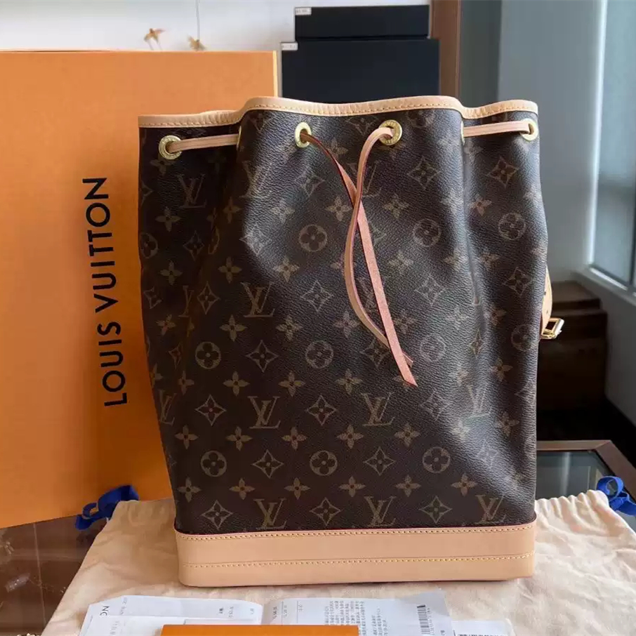 as Louis Vuitton Noé M42224, tas bucket ukuran besar dengan motif Monogram cokelat klasik dan bagian