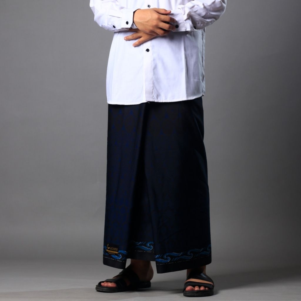 Sarung Premium Gontor - Navy