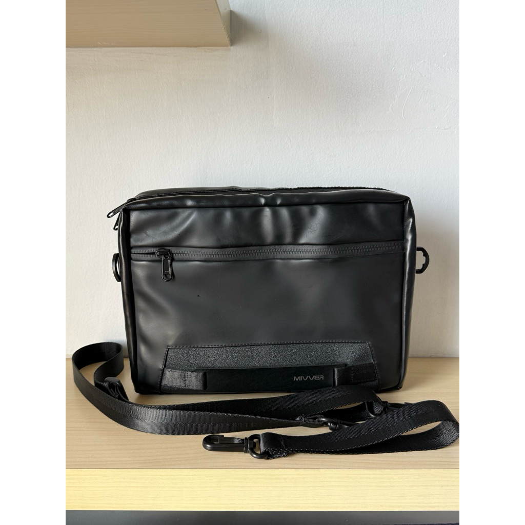 Mivver, Tas Clutch Pria